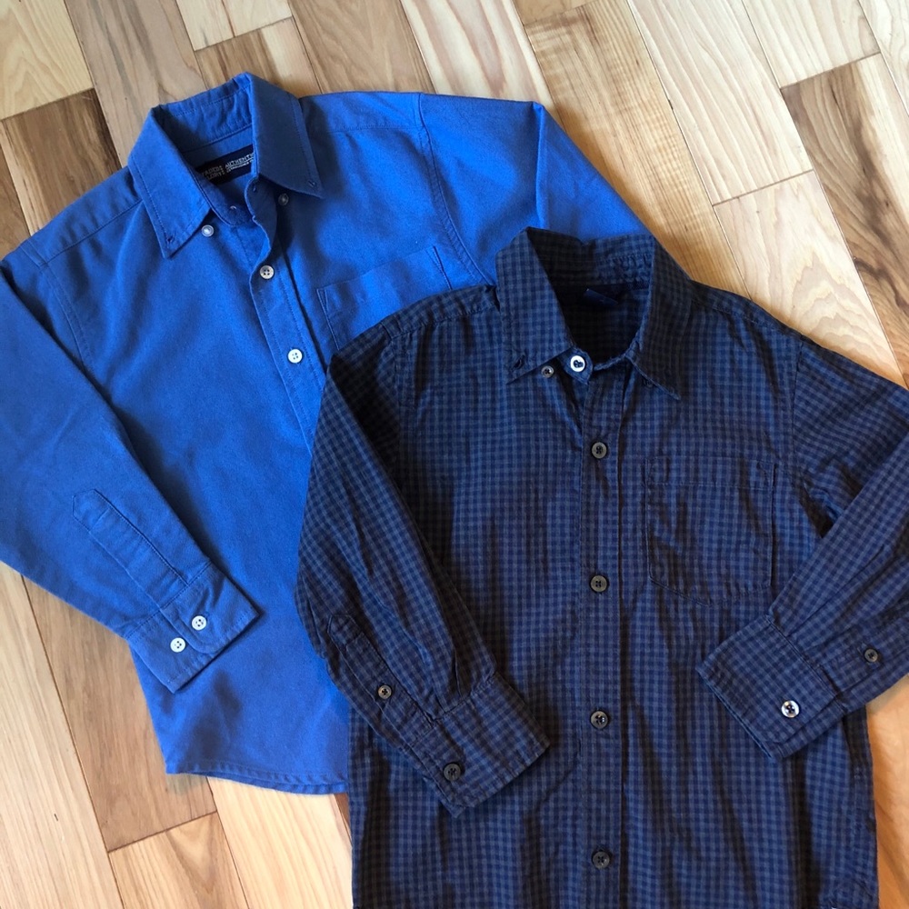 2 boys dress shirts, size 4/5 T